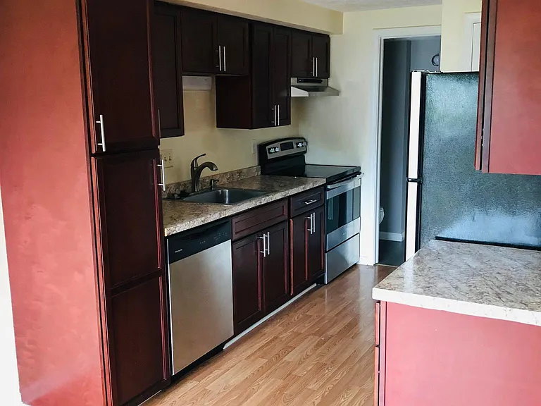 16 Huntsman Way — Photo 7