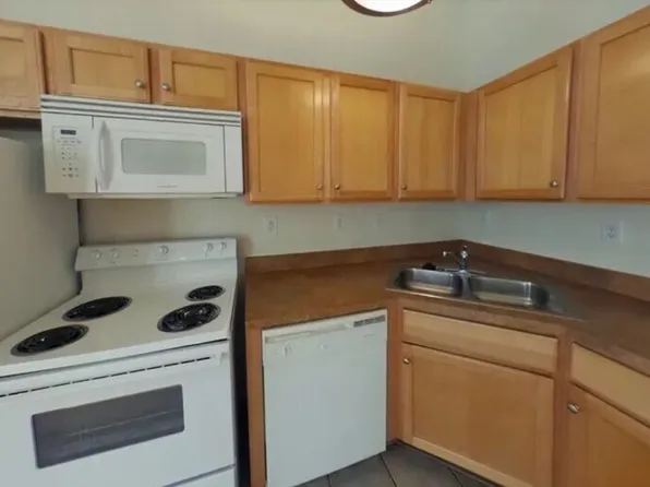 824 W Broad St APT 2B, Richmond, VA 23220