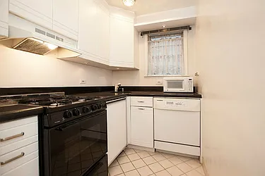 Rented by Jade Stone Real Estate Consulting