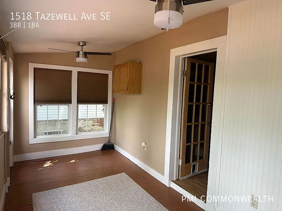 3 Bed / 1 Bath Single Family (10/10/26) — Photo 2