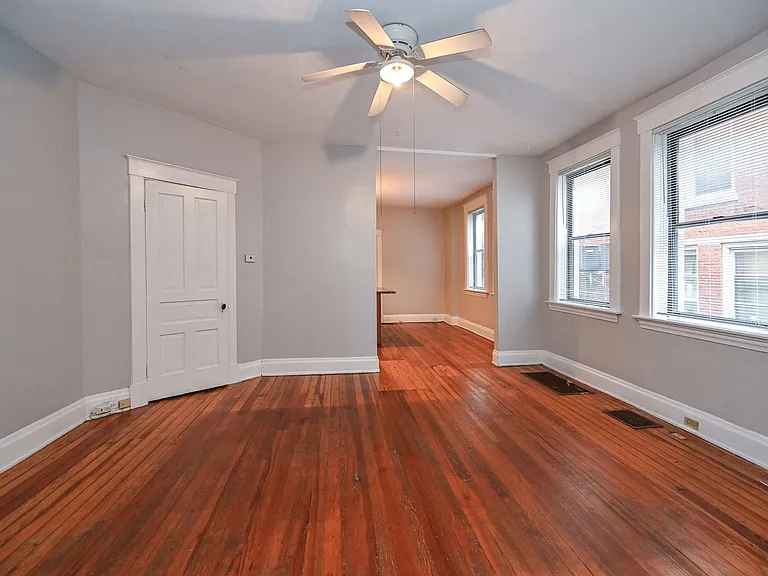 2342 Chickasaw St #3 — Photo 6
