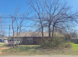 701 McFarland St, Pilot Point, TX 76258