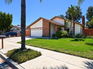 2564 Roxy St, Simi Valley, CA 93065