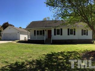 2005 Bent Tree Dr, Clayton, NC 27520