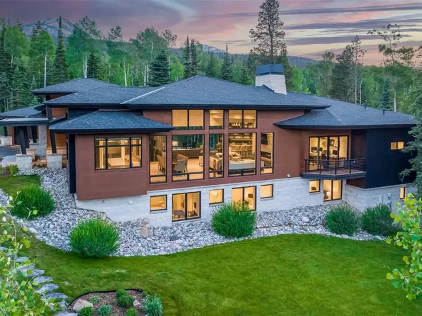585 Two Cabins Drive, Silverthorne, CO 80498