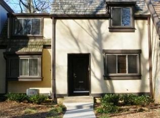 1636 Bentana Way, Reston, VA 20190