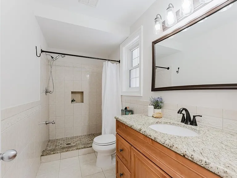 5034 Portsmouth Rd — Photo 17