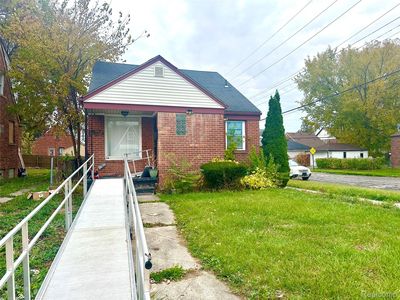 15000 Strathmoor St, Detroit, MI, 48227