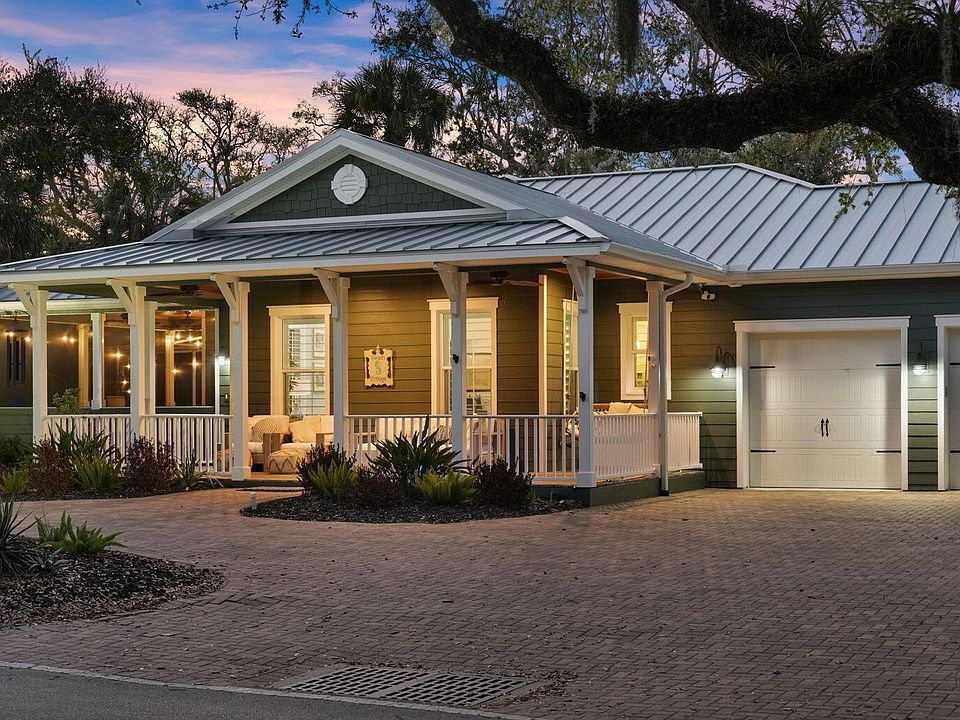 1st image of 122 Beach St