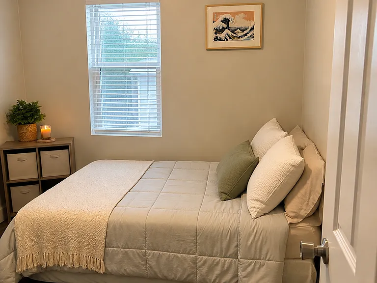 1266 Hugo Ave — Photo 7