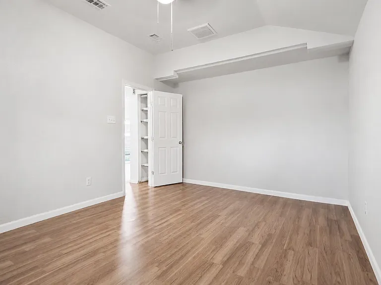11938 Westwold Dr — Photo 13