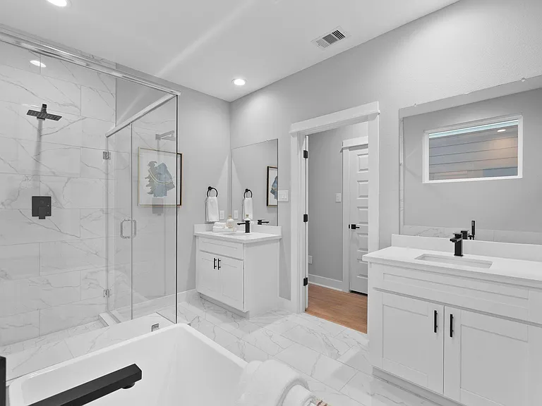 4210 McKinley St — Photo 14