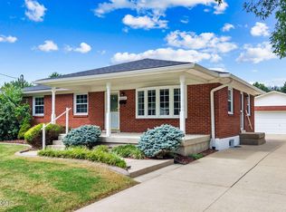 8008 Columbine Dr, Louisville, KY 40258