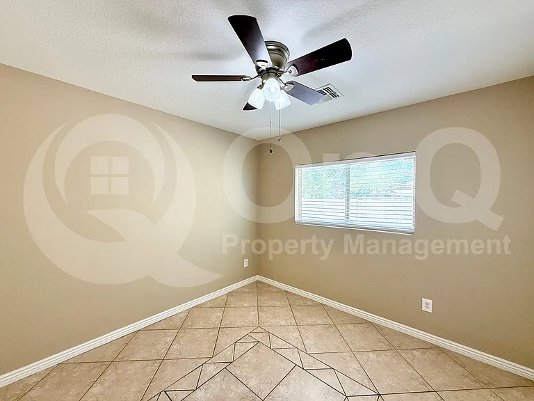 3553 E Trigger Way — Photo 14