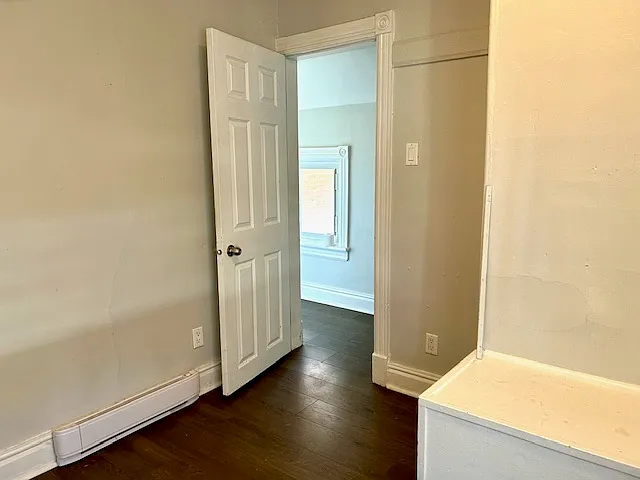 30 Wellington St W #2 — Photo 16