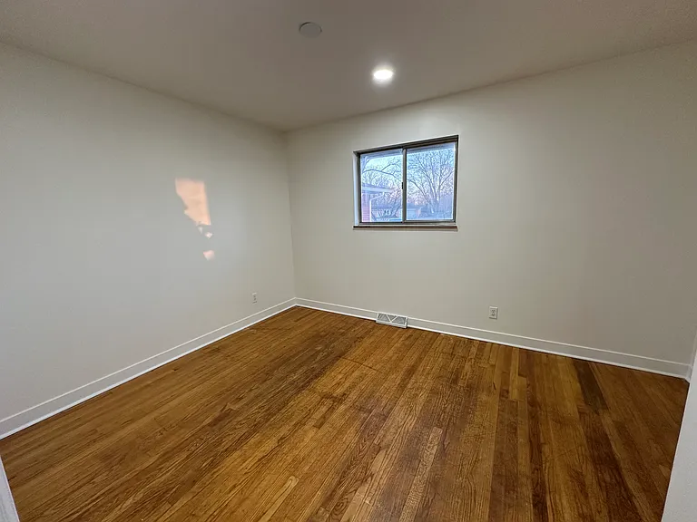 5956 Linton Ln — Photo 12