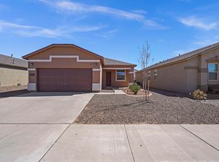 538 Sunset Valley Ave, Socorro, TX 79927