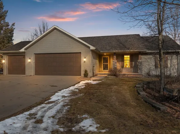 309 Louise Dr, Wrightstown, WI 54180
