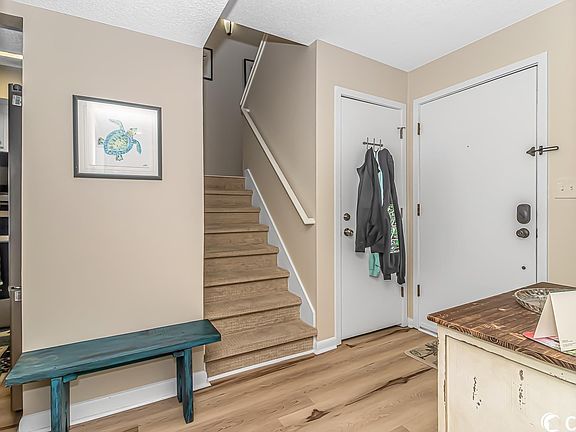 4th image of 501 Maison Dr. #E-19