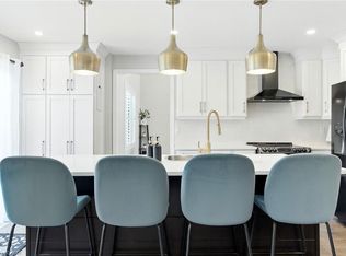 2 Caledonia Ave, Haldimand County, ON N3W 2L1