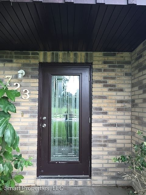 1st image of 723 Longfellow Blvd