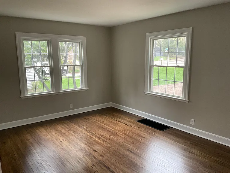 4822 Forest Hills Rd — Photo 5