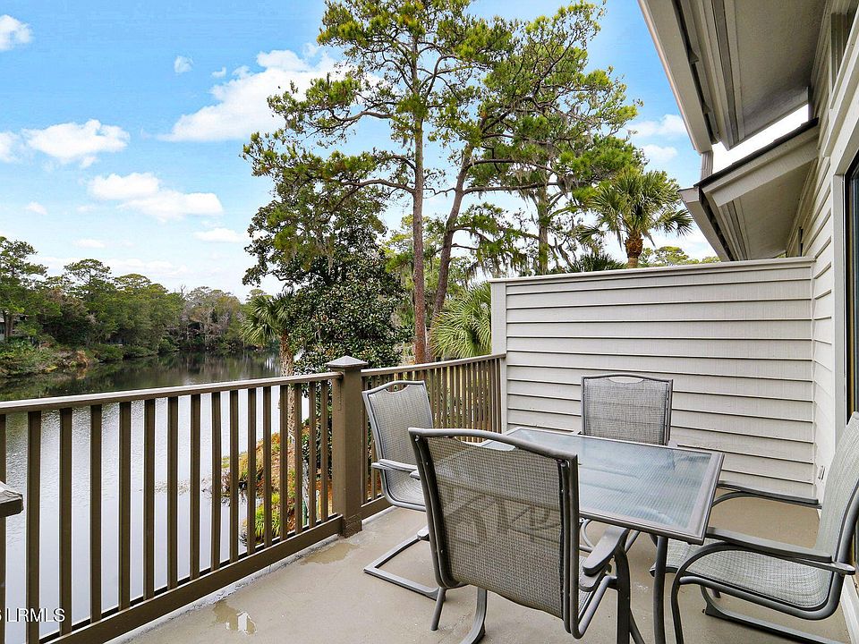 26th image of 55 Barcelona Road #292b