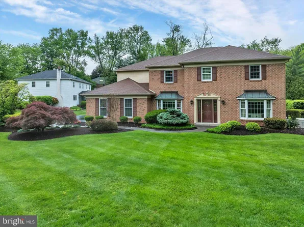 704 Buckley Rd, Blue Bell, PA 19422