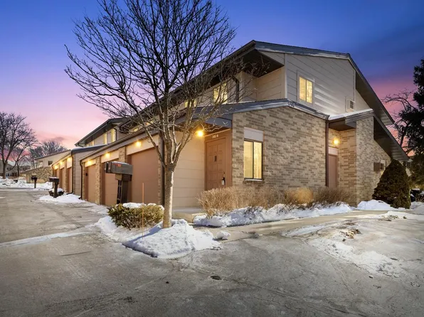 315 Cheviot Chase #6, Waukesha, WI 53186