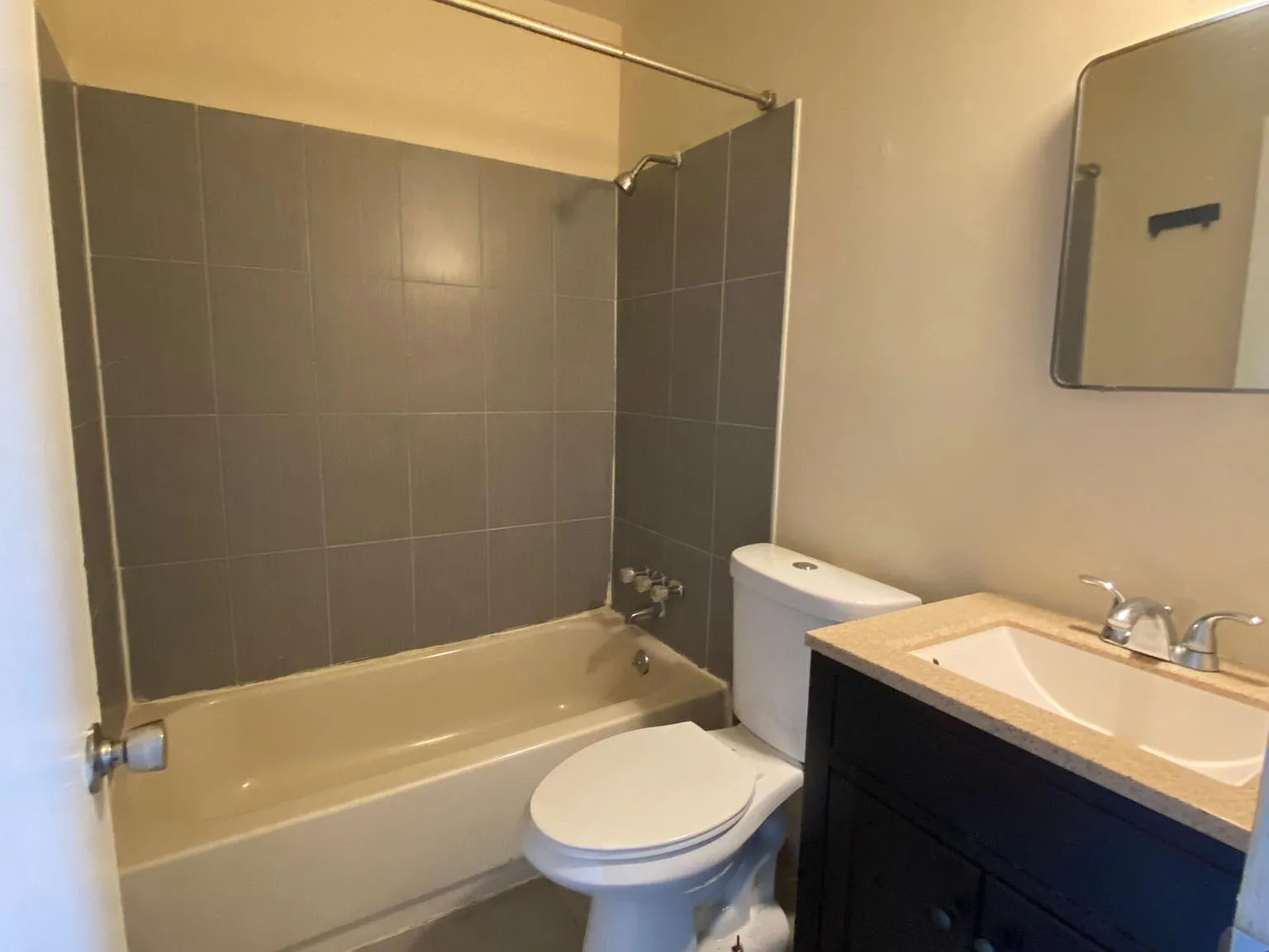2 bed, $1,500 — Photo 3