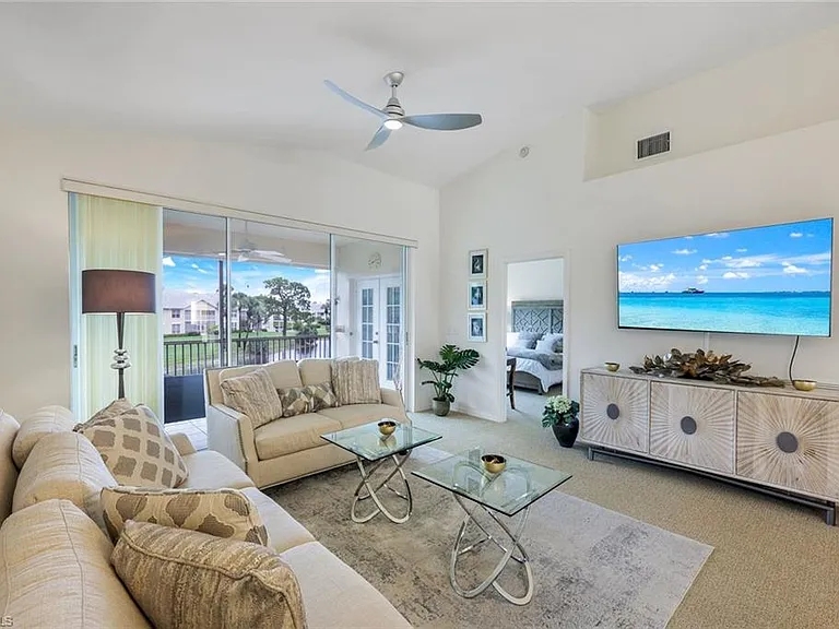 437 Wiggins Lake Ct #201 — Photo 3