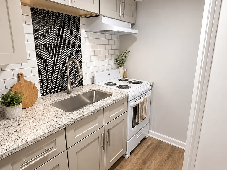 3515 Leavenworth St #6 — Photo 3