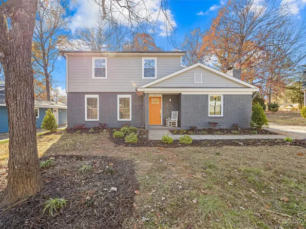 5406 Barrington Dr, Charlotte, NC 28215