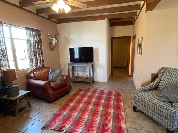 101 Chandler Ave, Brackettville, TX 78832