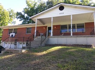 5828 Snyder Rd, Cincinnati, OH 45247