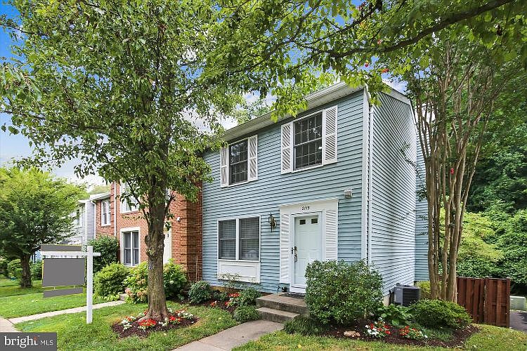 1st image of 2115 Preston Square Ct