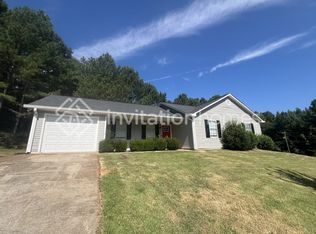 125 Whitehead Dr, Covington, GA