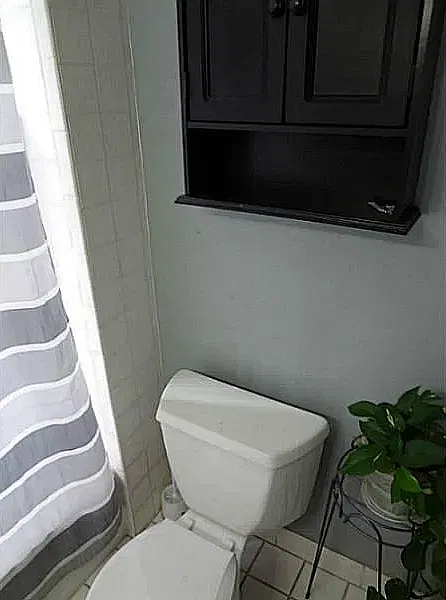 3 bed, 1236 sqft, $2,200 — Photo 4