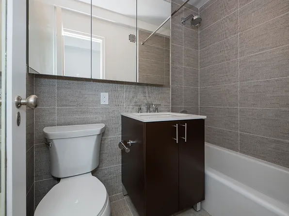 333 West 57th Street image 7 of 7