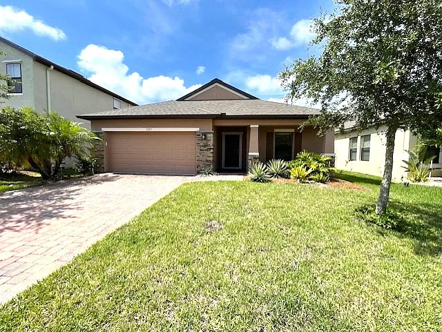 1295 Fuji Dr — Photo 1