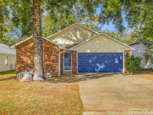 312 Pin Oak Ct, Pensacola, FL 32514