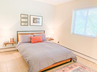 23 Pearl St #8, Livingston Manor, NY 12758