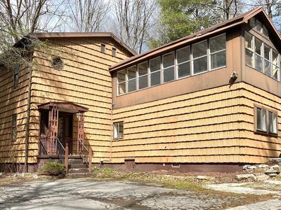 1599 C And O Dam Rd, Daniels, WV, 25832