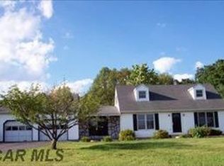 15 Cornfield Ln, Port Matilda, PA 16870