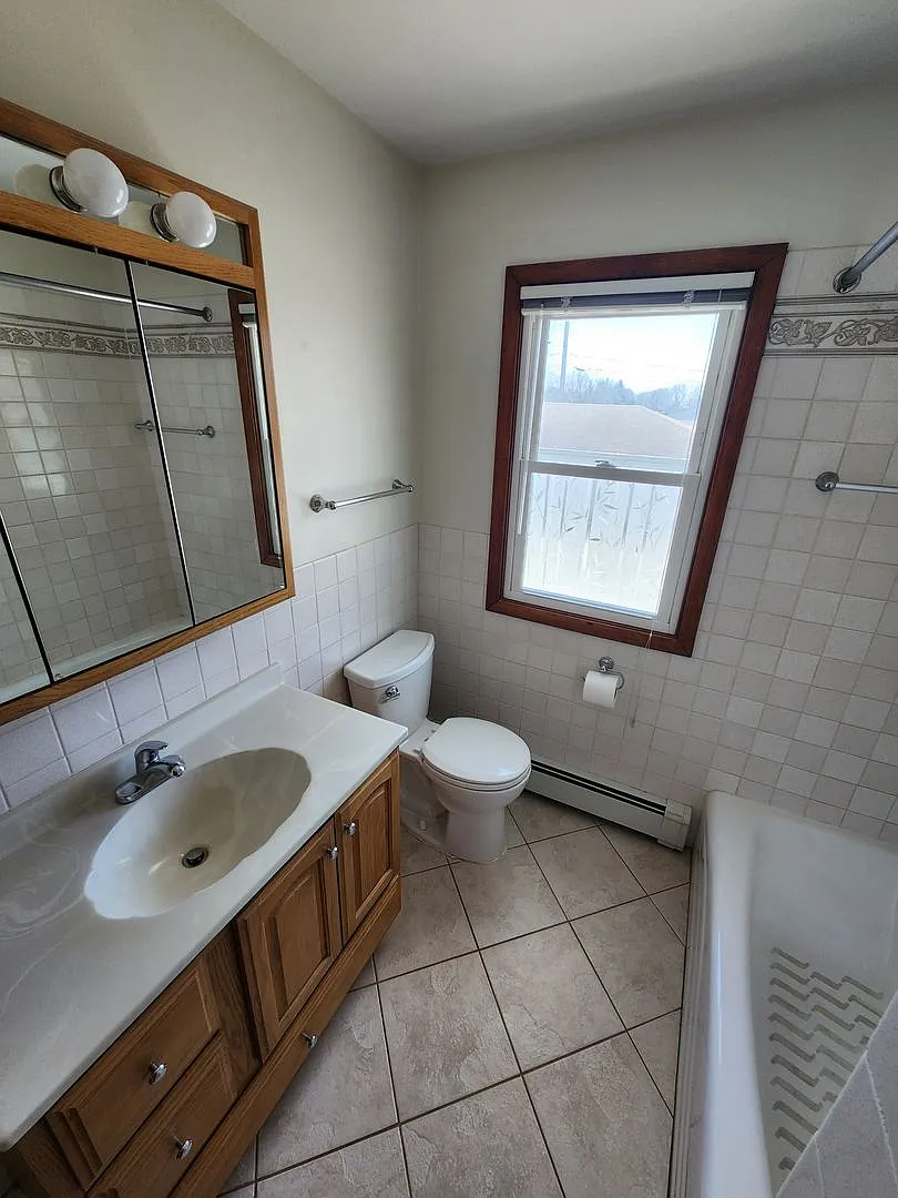 7225 Valley Place Fourplex — Photo 4
