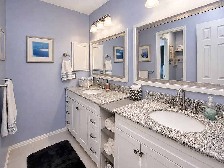 1740 Forest Glen Dr — Photo 26
