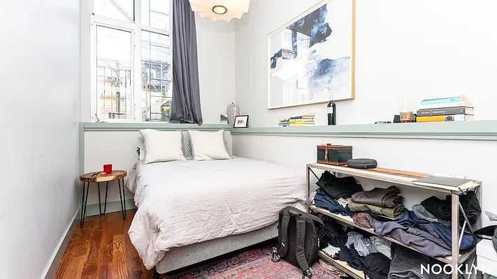 Rented by Nooklyn NYC LLC | media 12