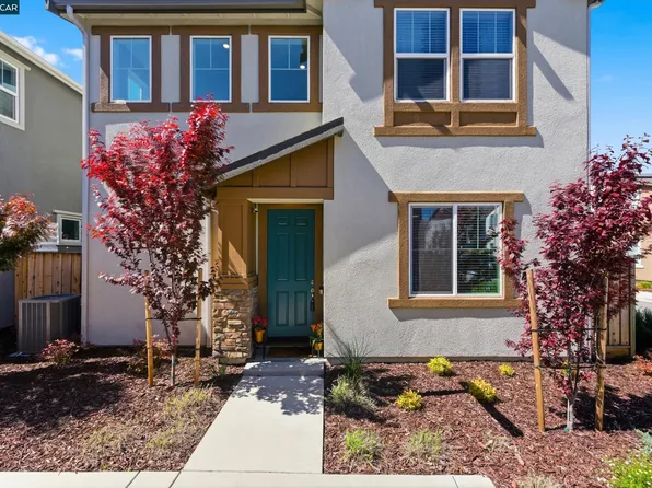 5 Brookdale Ct, Pittsburg, CA 94565