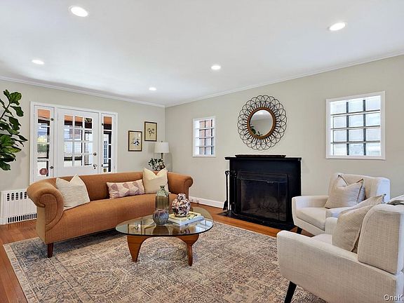 2nd image of 48 Fenwick Road