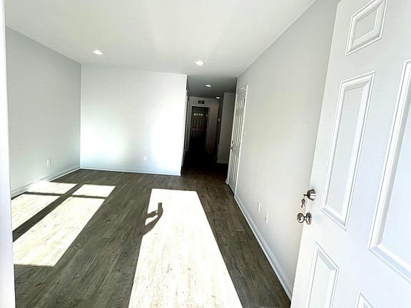4th image of 75A Hanning Ln #A